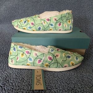TOMS Wintergreen Glow In The Dark Tree Lights